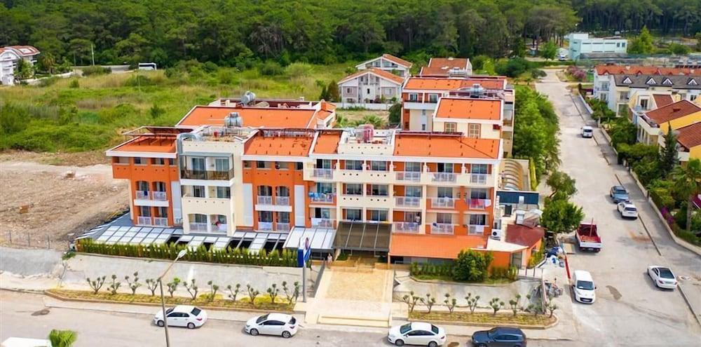 Lavia Hotels ケメル エクステリア 写真