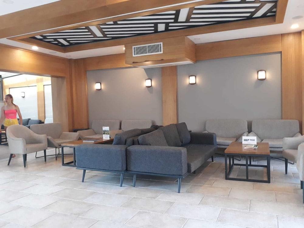 Lavia Hotels ケメル エクステリア 写真