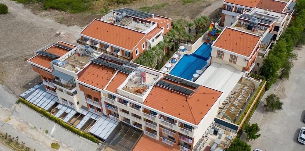 Lavia Hotels ケメル エクステリア 写真