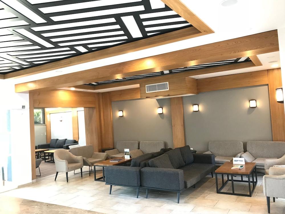 Lavia Hotels ケメル エクステリア 写真